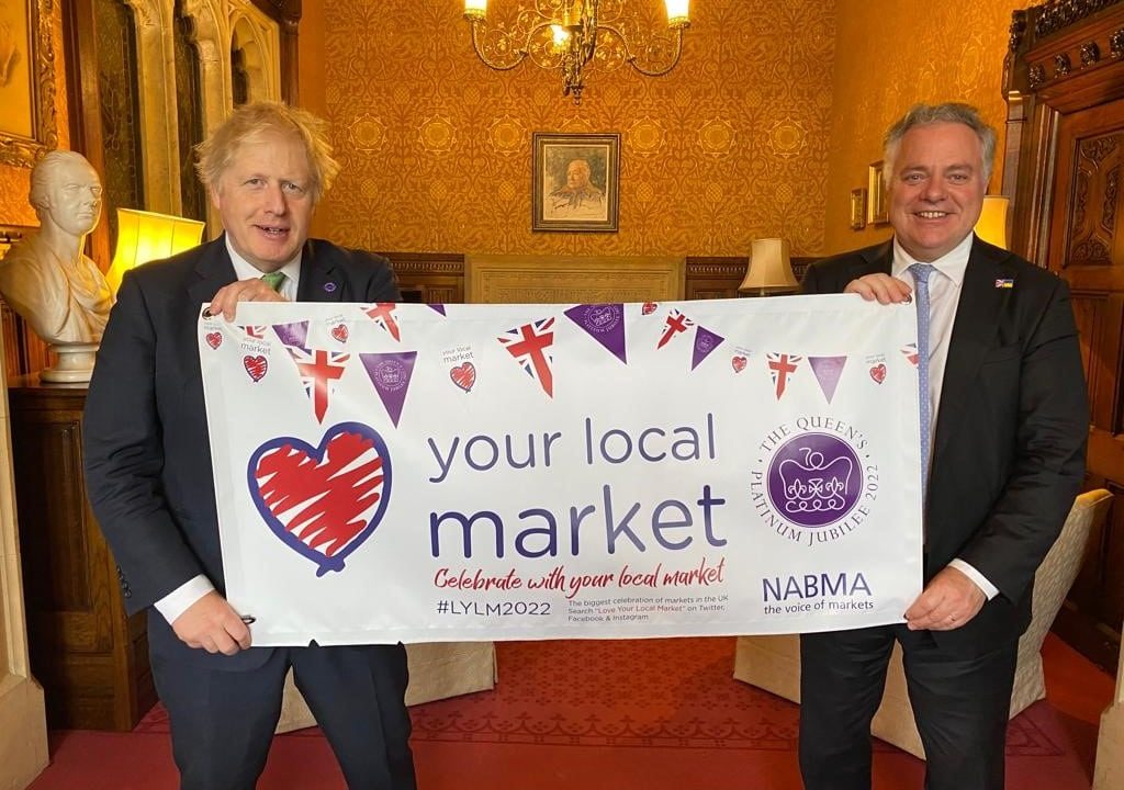 Prime Minister, Boris Johnson MP with Simon Baynes MP, Chairman of the All-Party Parliamentary Markets Group